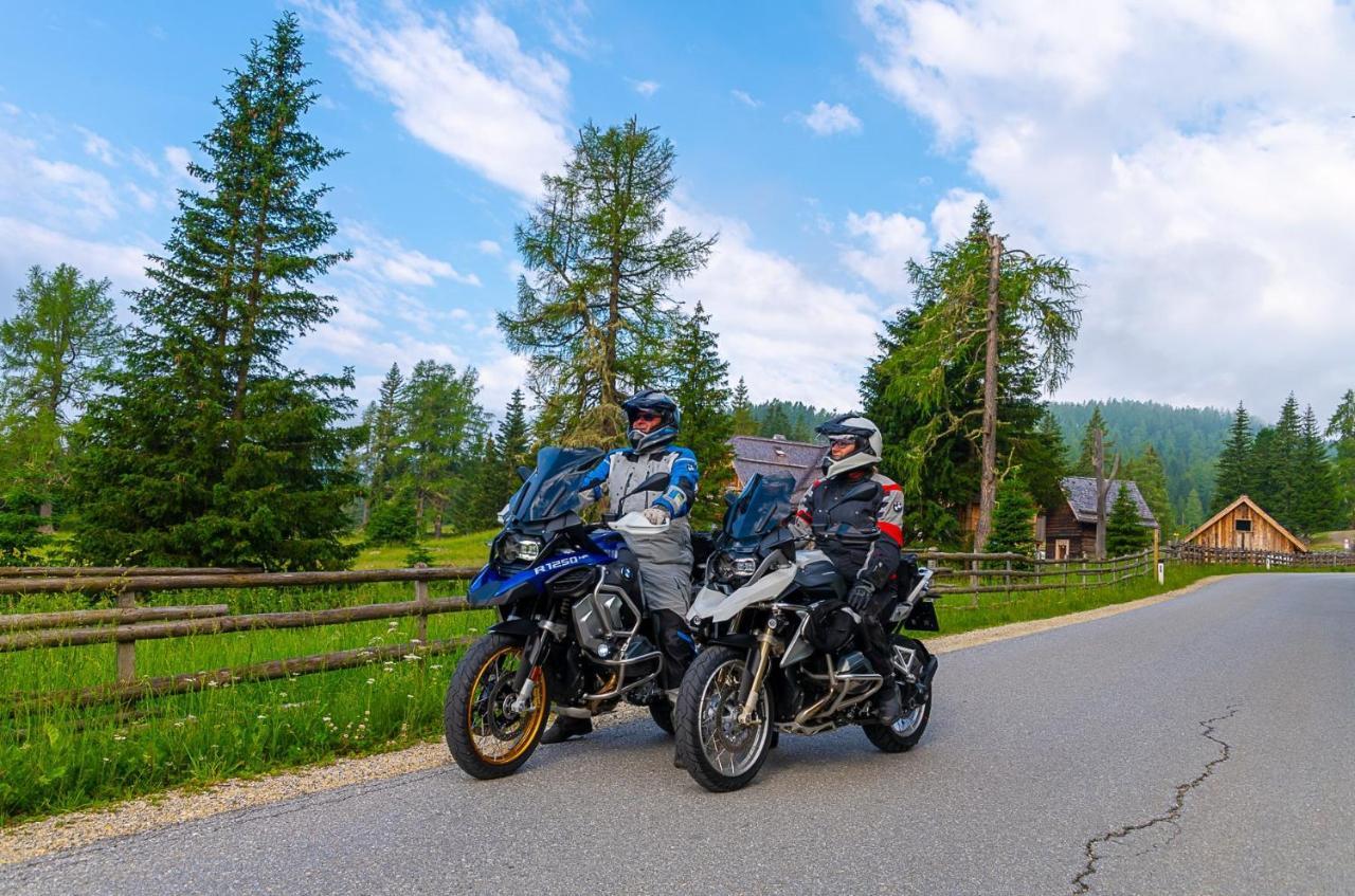 Grizzly Sport & Motorrad Resort 셍트마가레텐임러네우 외부 사진