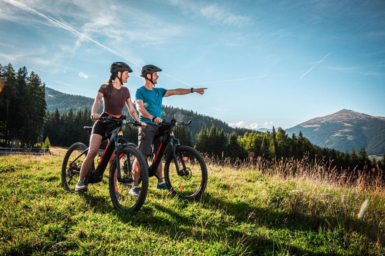 Grizzly Sport & Motorrad Resort 셍트마가레텐임러네우 외부 사진
